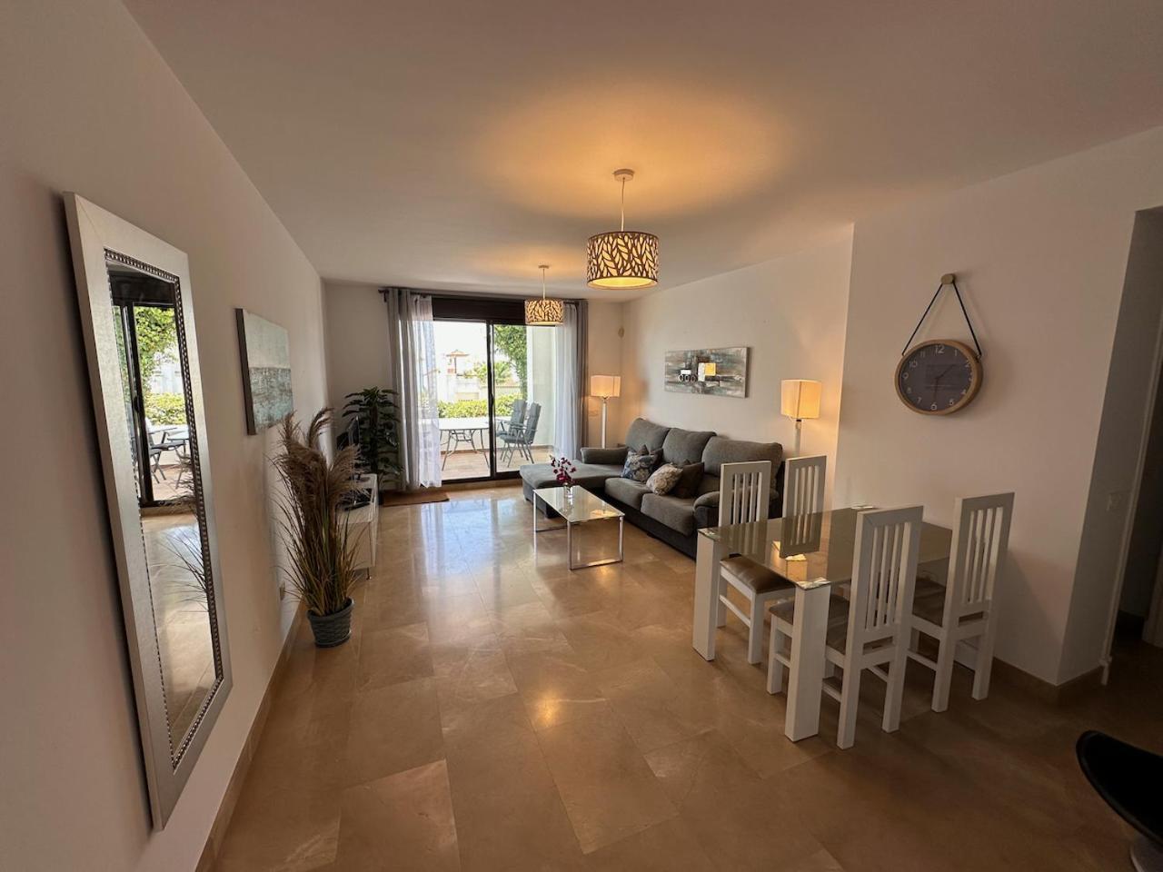 Quiet Family Apartment, 4 Pools, Close To The Beach And Golf, La Marina Alcaidesa 9 02 Extérieur photo