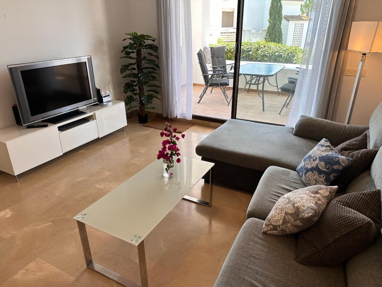 Quiet Family Apartment, 4 Pools, Close To The Beach And Golf, La Marina Alcaidesa 9 02 Extérieur photo